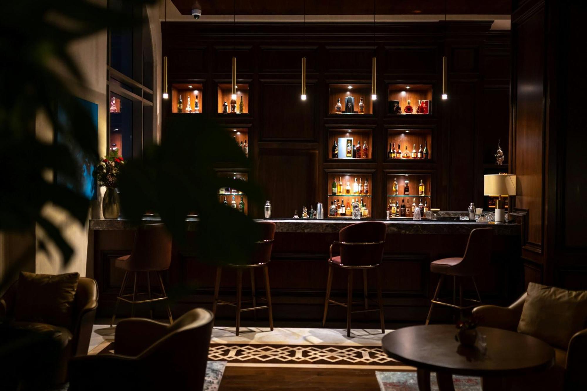 The St. Regis Marsa Arabia Island, The Pearl Qatar Hotel Doha Bagian luar foto